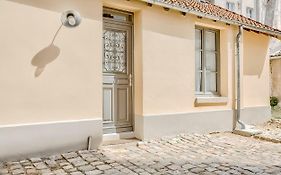 Le Petit Pavillon de Versailles